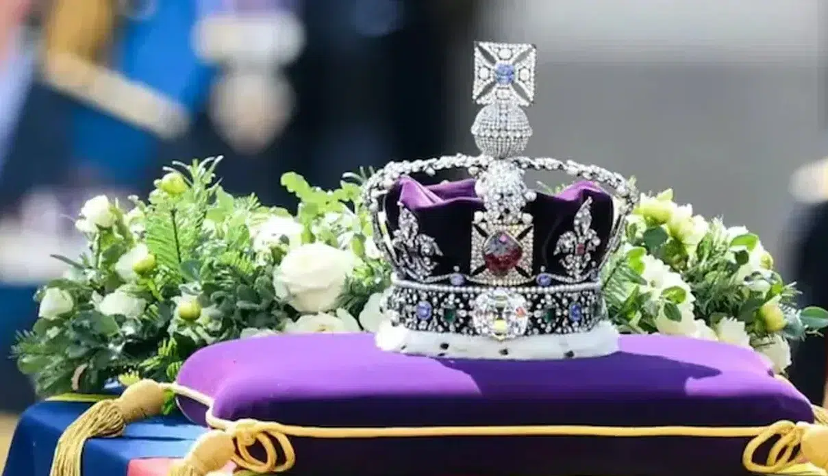 Kohinoor Diamond : 29 Thousand Crores of Diamond, Who are the Kohinoor Diamond's Original Owners? Is it Ominous? What does History Say?